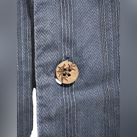 Tommy Bahama 100% Silk Button Down Short Sleeve Navy Blue Men’s Size Large Solid - Picture 2 of 7